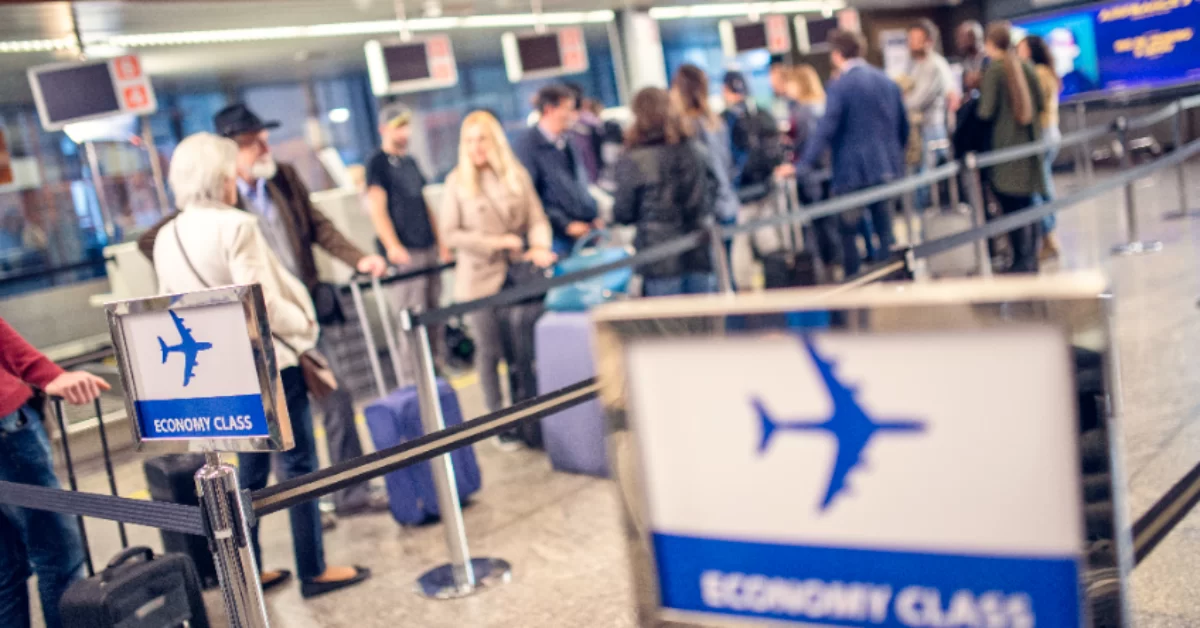 The 10 Worst Kinds Of People At Airport Security, According To Reddit