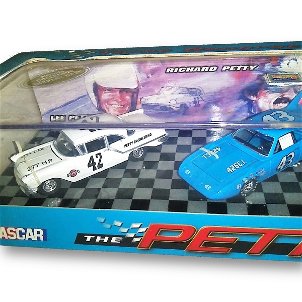 THE PETTY RACING FAMILY ホットウィール | nate-hospital.com