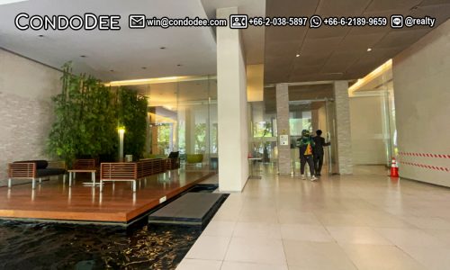 Fullerton Sukhumvit Thonglor is a pet-friendly condo for sale in Bangkok near BTS Thong Lo that was developed by Major Development PCL in 2006