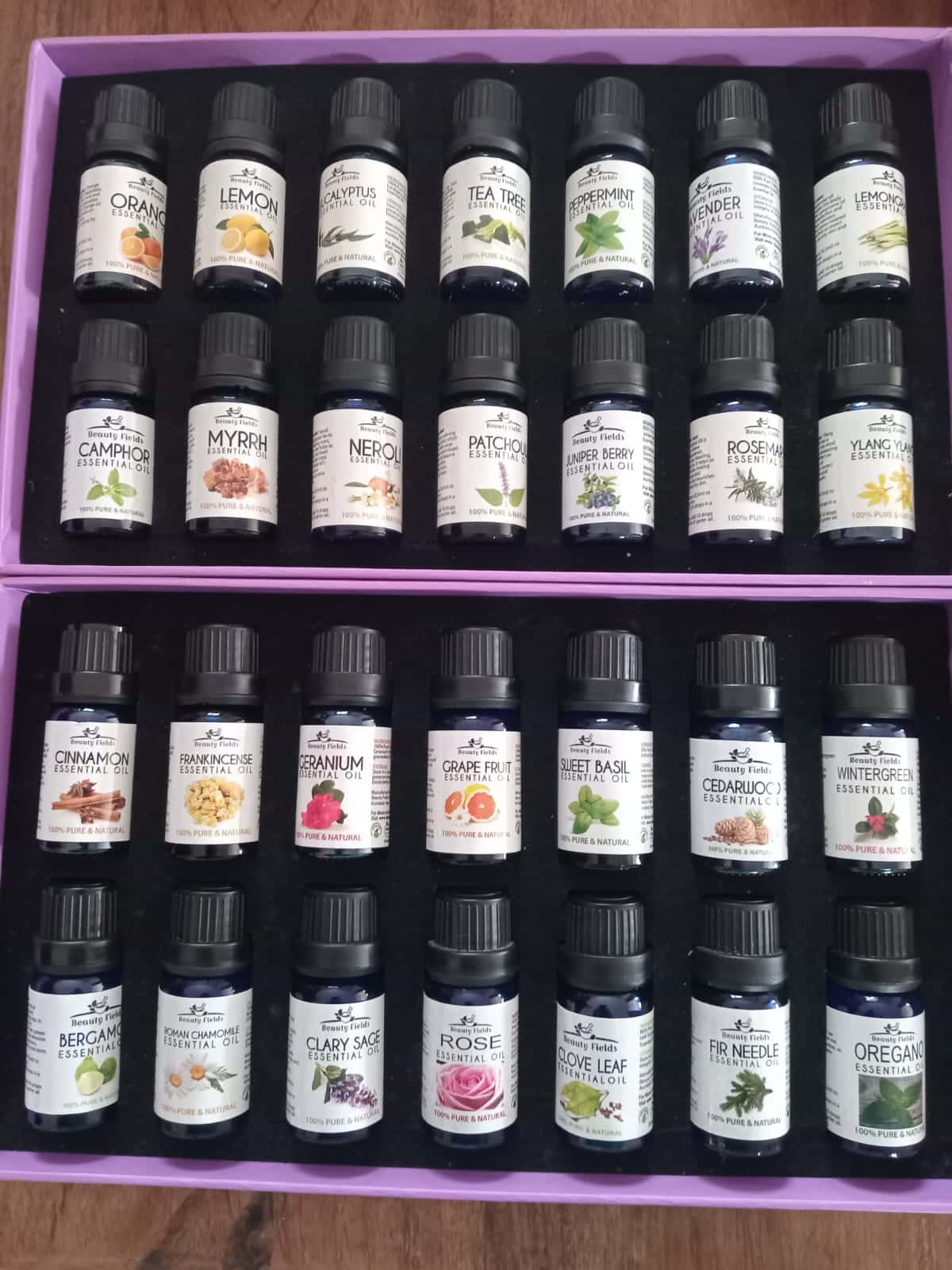 28 essential oils 10ml each gift pack. 2 boxes of 14