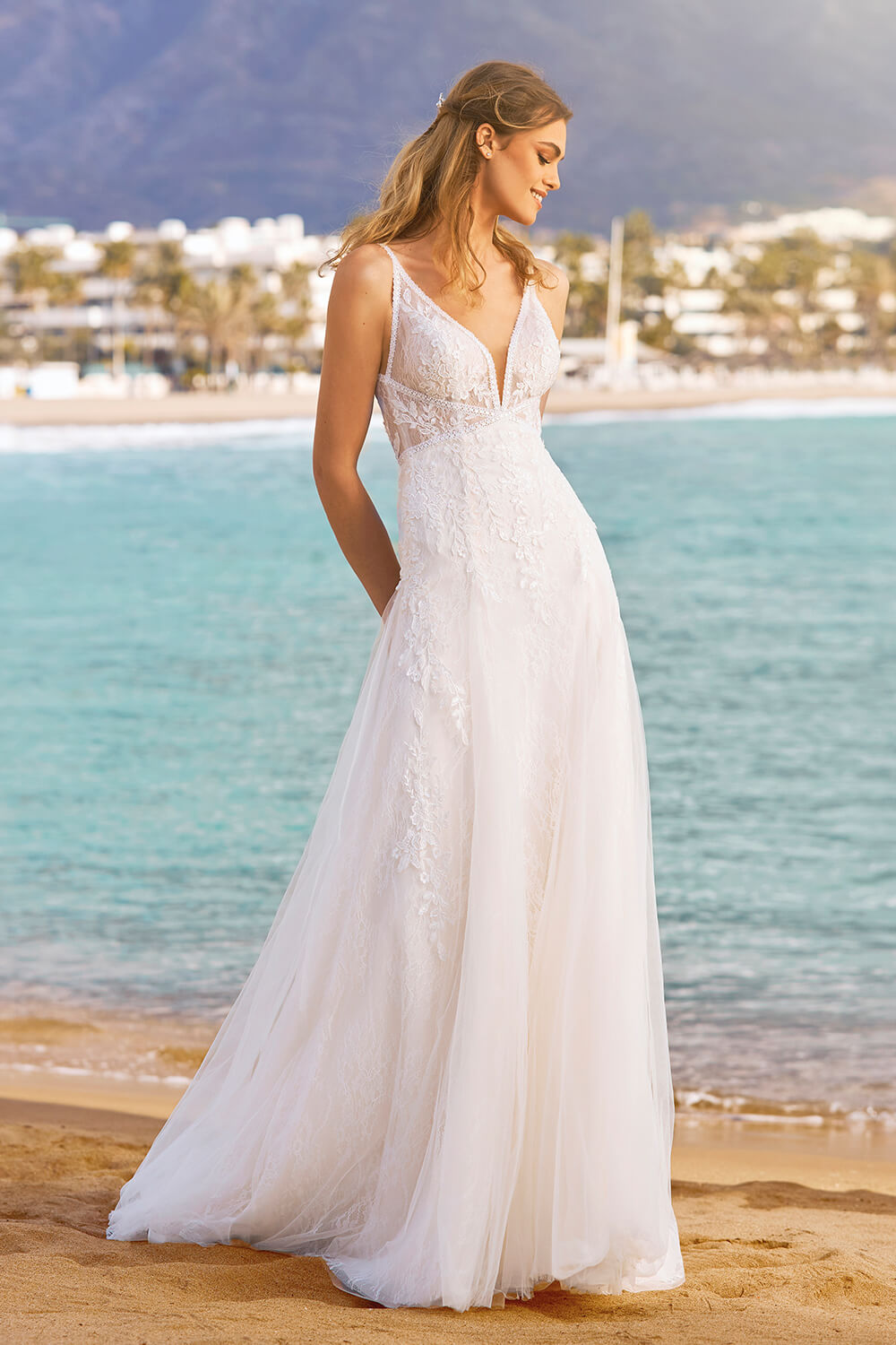 Straight down hotsell wedding dresses