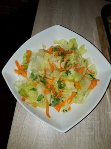 Brathähnchen im Ofen, Brathähnchen im Ofen, Brathähnchen, Brathähnchen und Kartoffeln im Ofen, Brathähnchen und Gemüse im Ofen