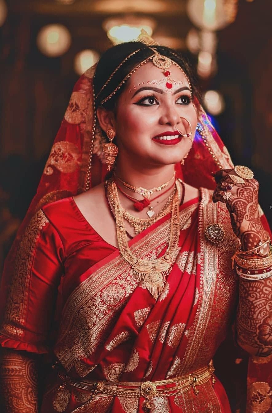Latest Bengali Bridal Photoshoot Poses Ideas in 2023