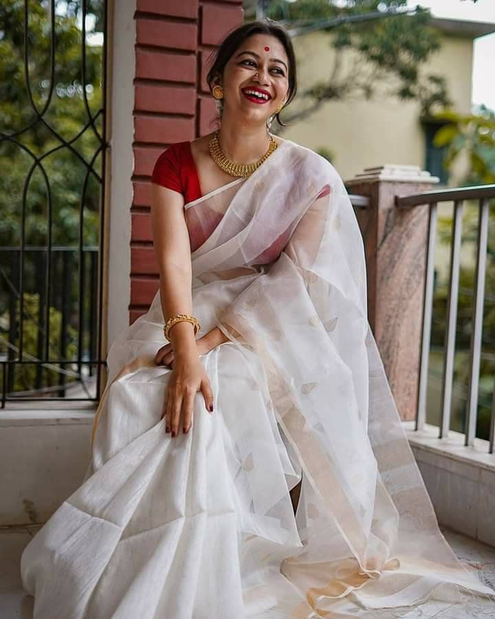 Bengali party outlet saree