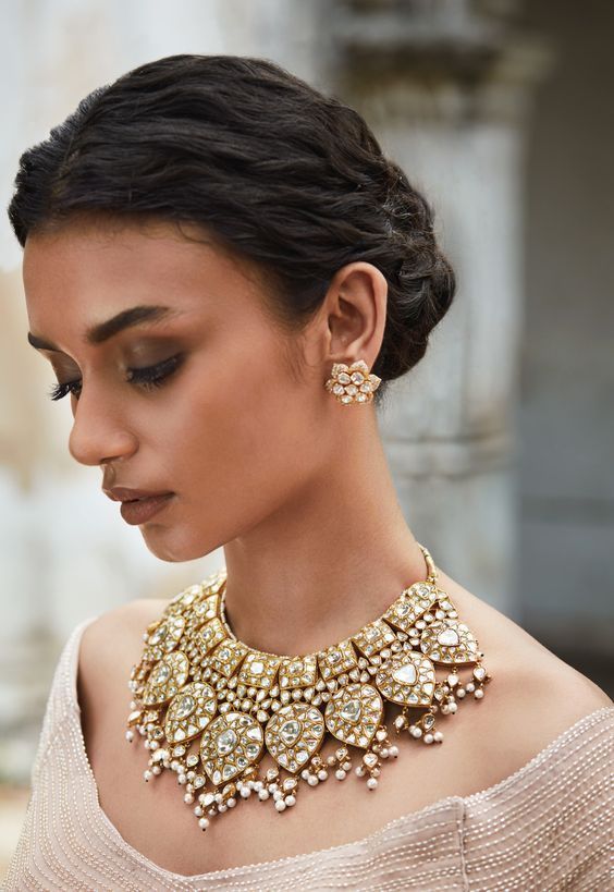 White clearance kundan jewellery