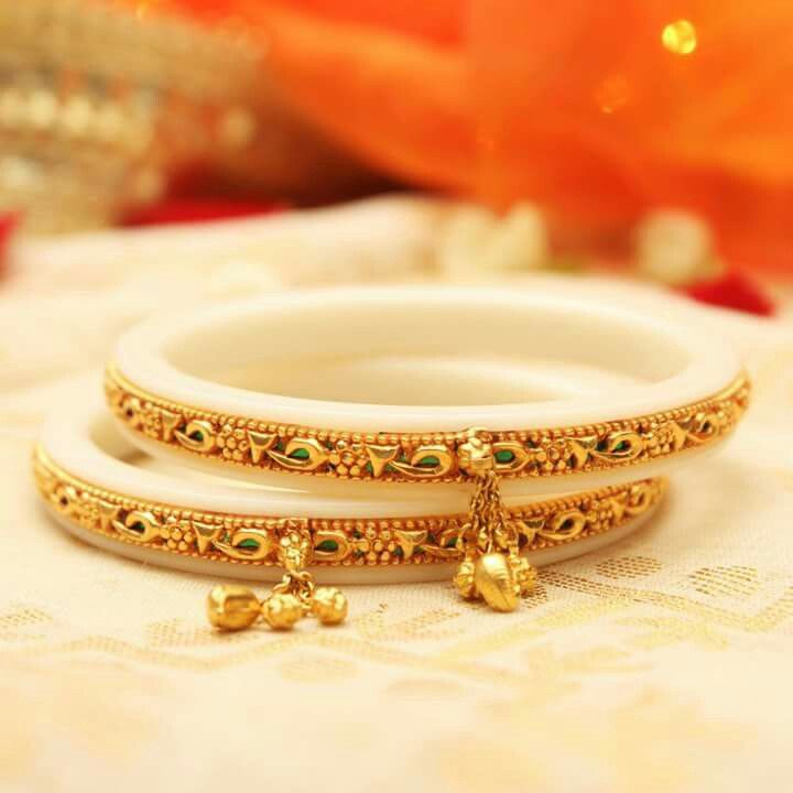 White shankha bangle on sale gold