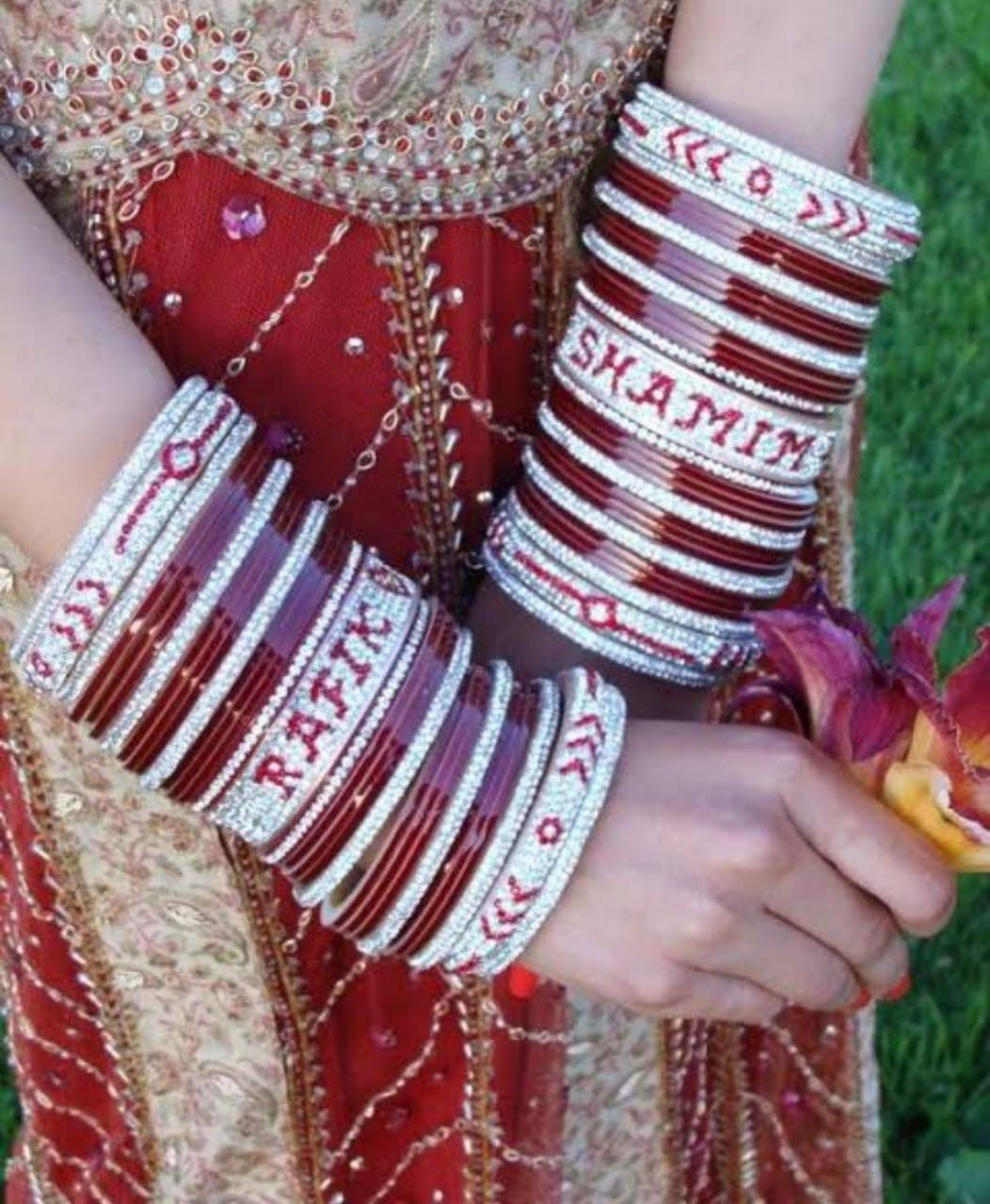 Bridal bangles store with names