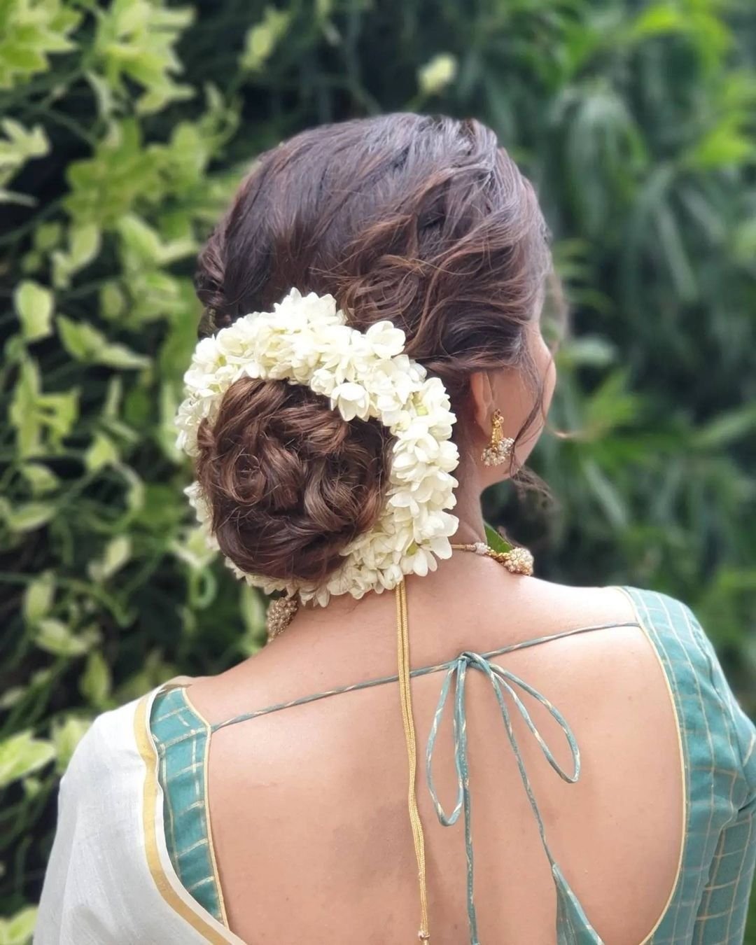 10 Gorgeous Gajra Hairstyles For The Wedding Season | Be Beautiful India