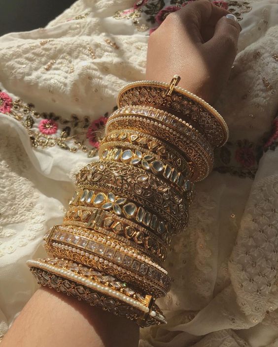 Wedding bangles for on sale bride