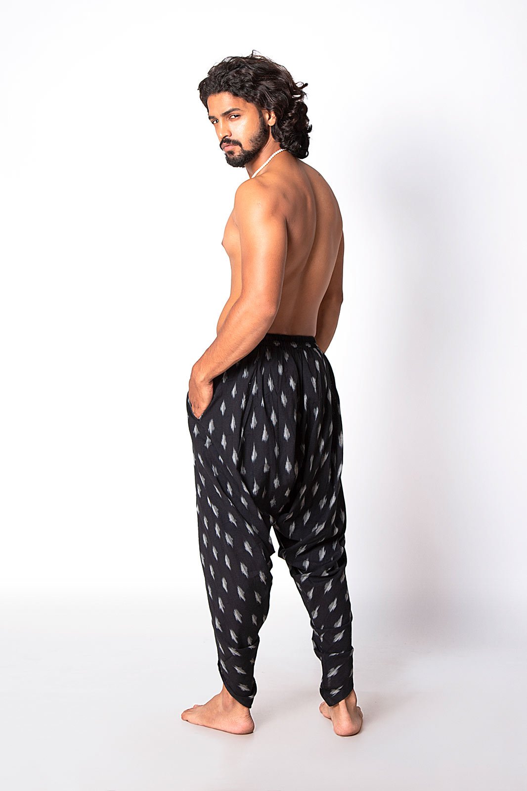 Buy Men's Black Solid Dhoti Pant - Vastramay Online at Best Price | Trendia