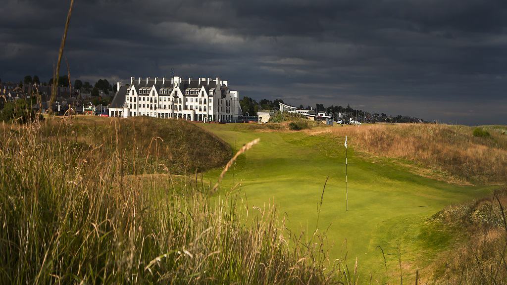 All about Carnoustie Golf Links Golf Course