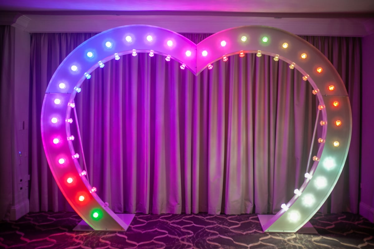 Light Up Heart Arch RGB Colour