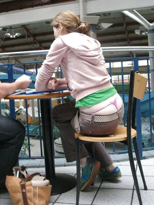 Girls Rockin' the Whale Tail Girl! (46 Pics)