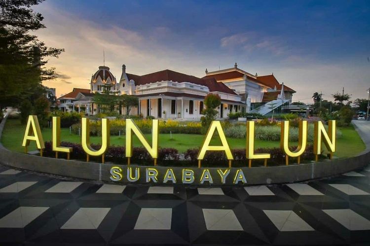 Alun Alun Bawah Tanah Surabaya