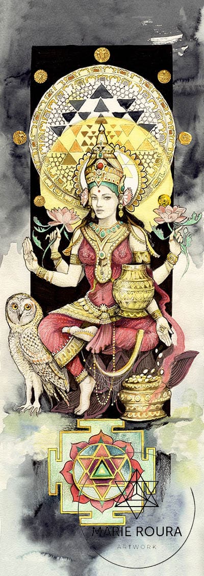 La déesse lakshmi avec une chouette sur la tête.