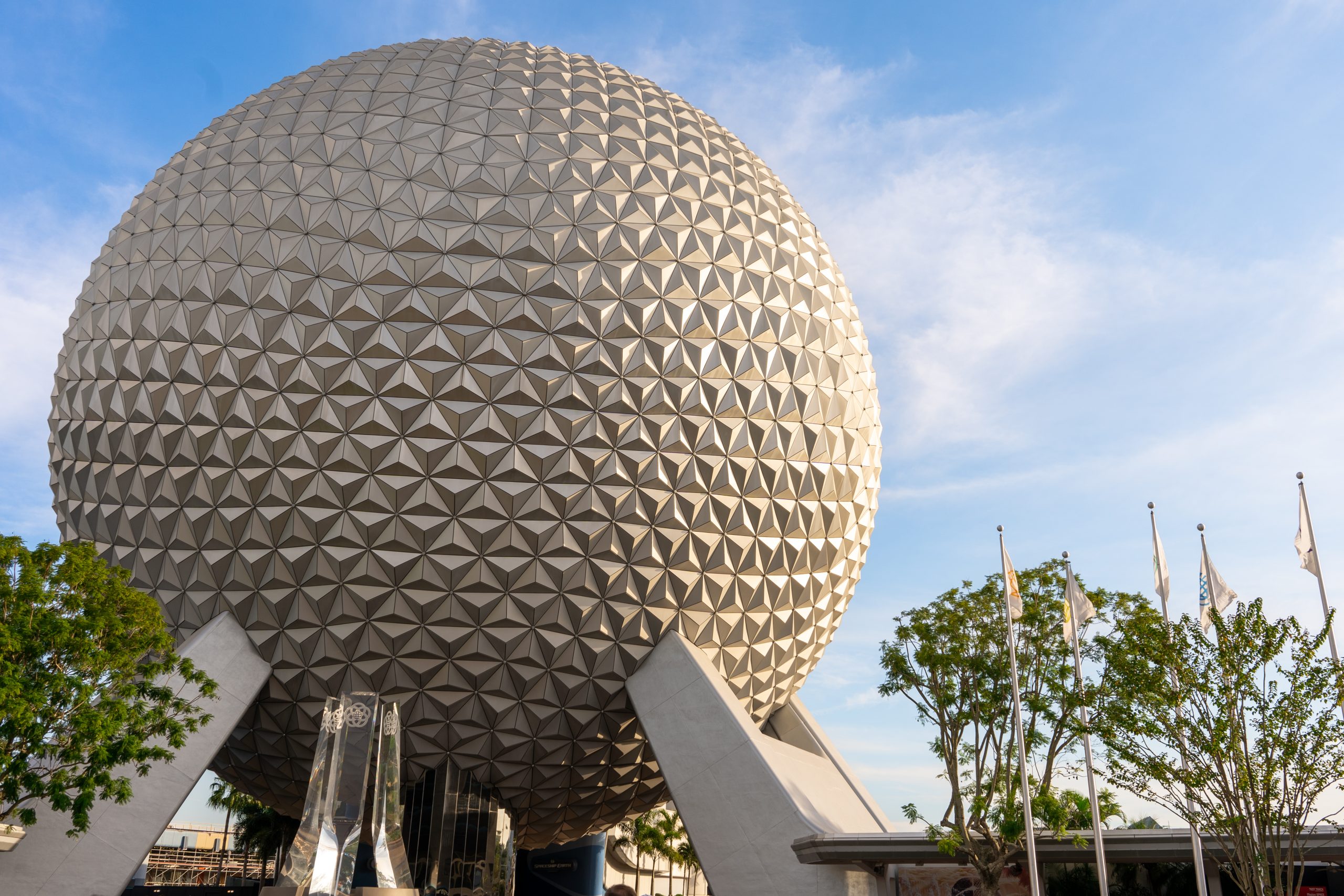 8 Fun Facts About Epcots Spaceship Earth Wdw Magazine