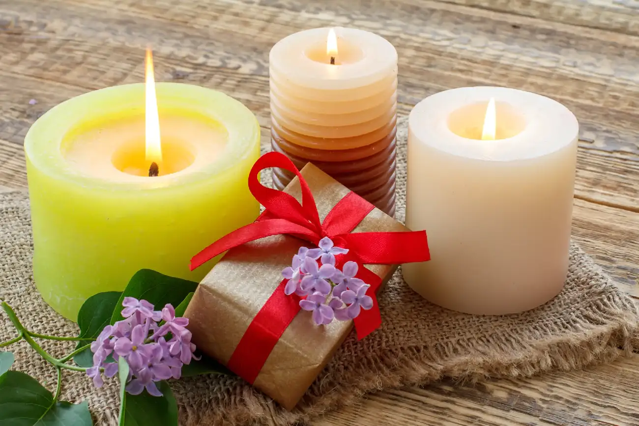 Blog on Natural fragrance oil for candle making at Home