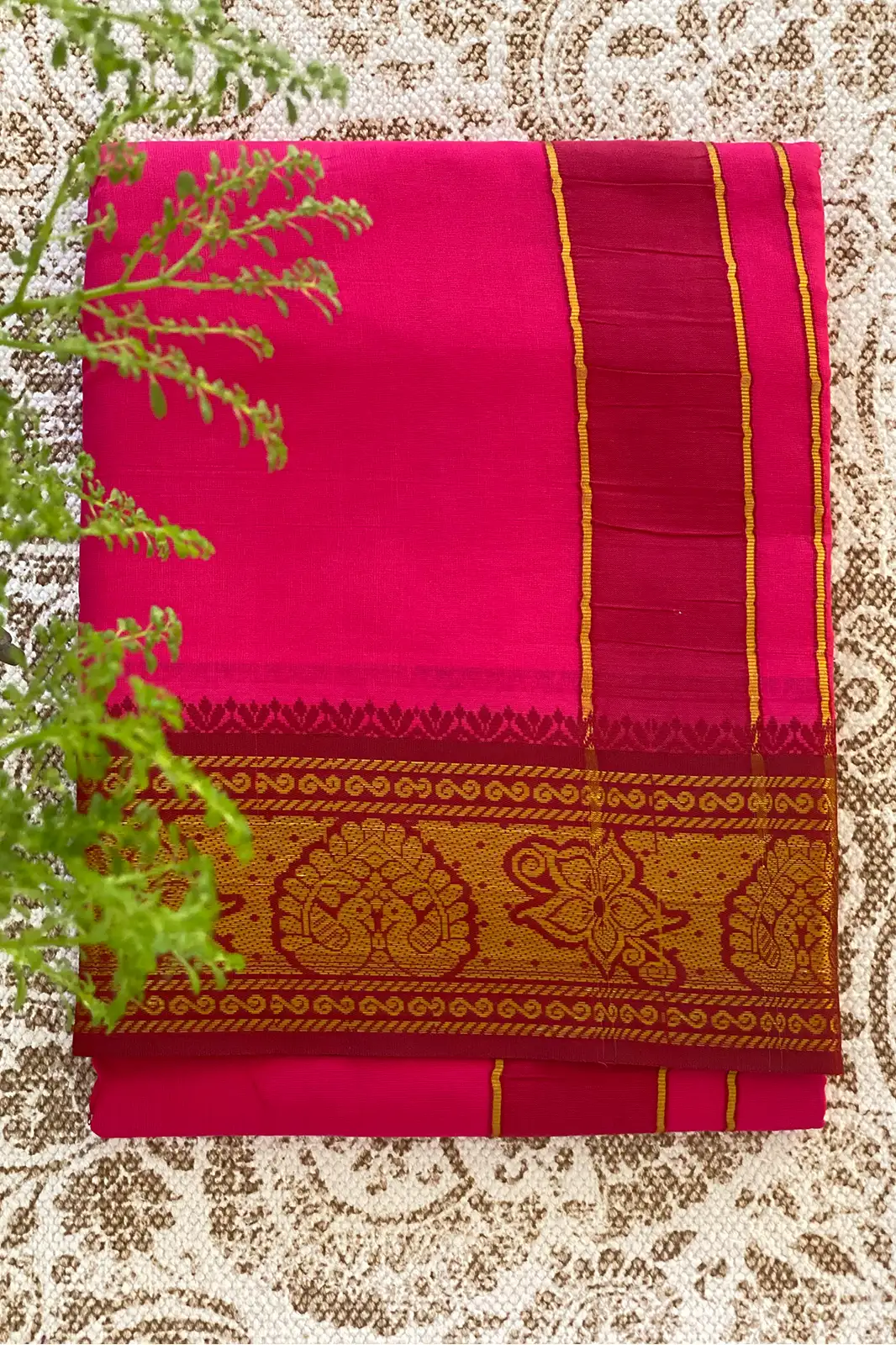 sodoaq pink cotton dhoti, organic cotton dhoti, dhoti indian clothing, cotton dhoti, best cotton dhoti, dhoti traditional, eco-friendly clothing store